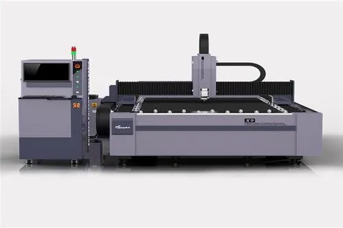 Laser cutting machine